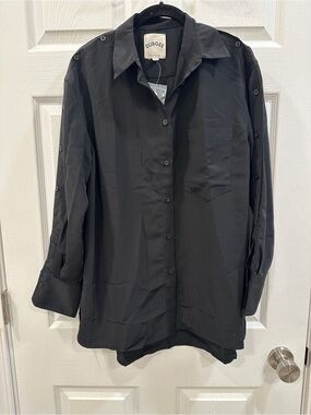 Dubgee by Whoopi button up size M NWOT pockted tunic button arms